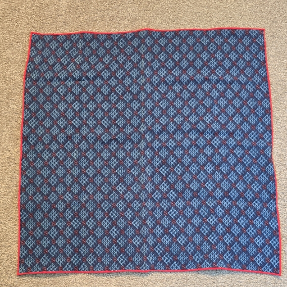 Gucci Navy and Red Patterned Scarf - Picture 1 of 4